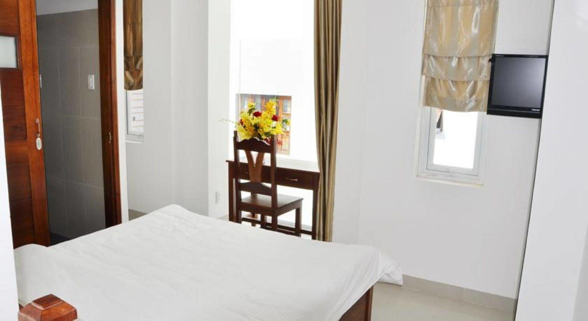 White Lion Hotel Nha Trang Exterior photo